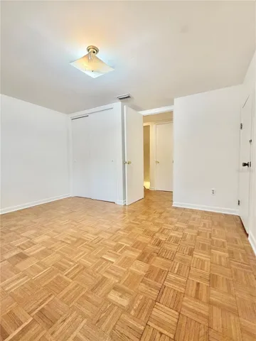 Second upstairs bedroom