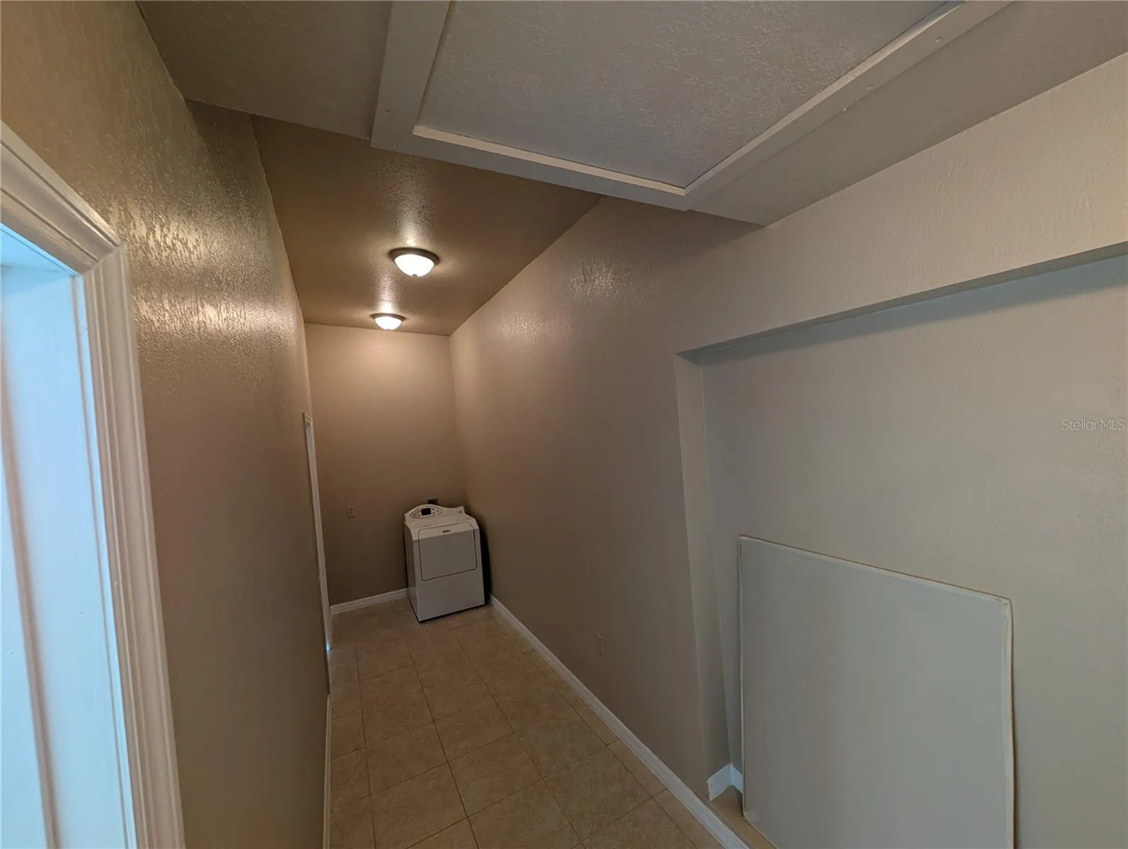 Storage / Dryer