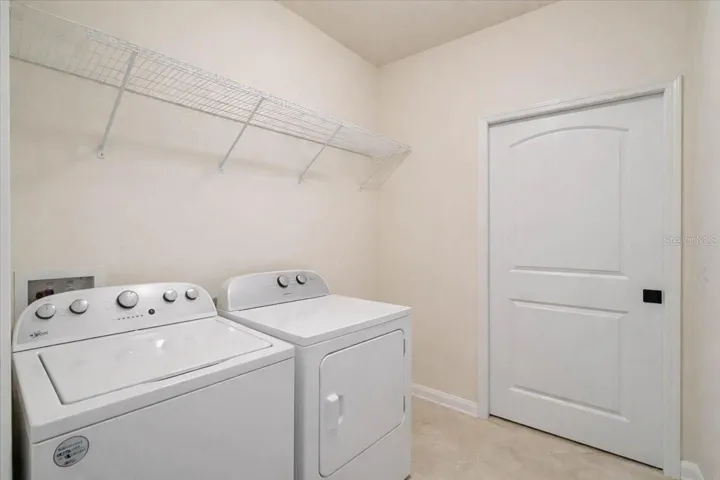 Virtually removed furniture/belongings