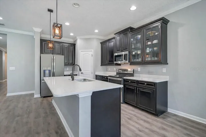 Virtually removed furniture/belongings