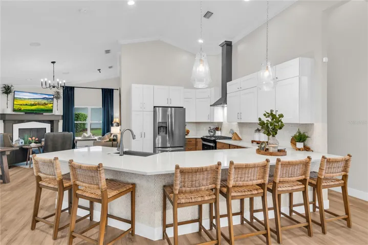 Kitchen Bar