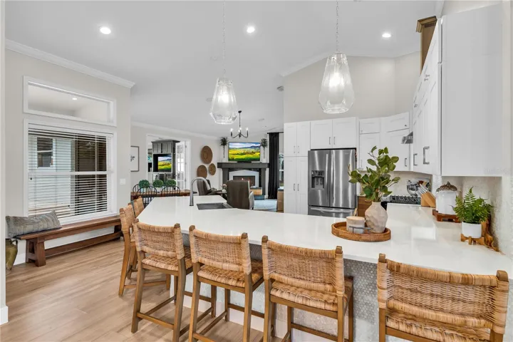 Kitchen Bar