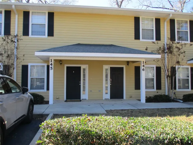 Front of building 2951