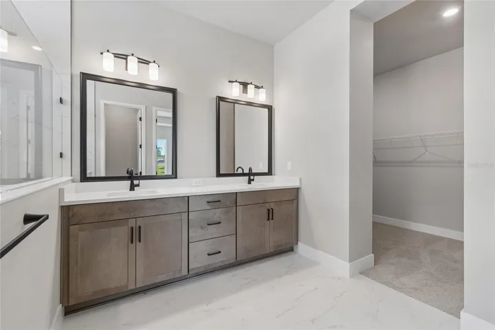 Owner's Bath