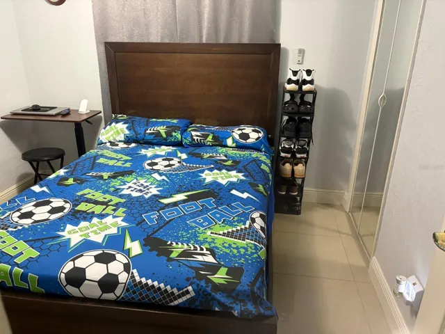 second bedroom