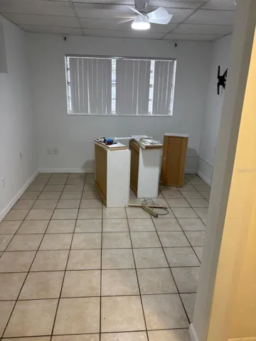 in-law suit bedroom