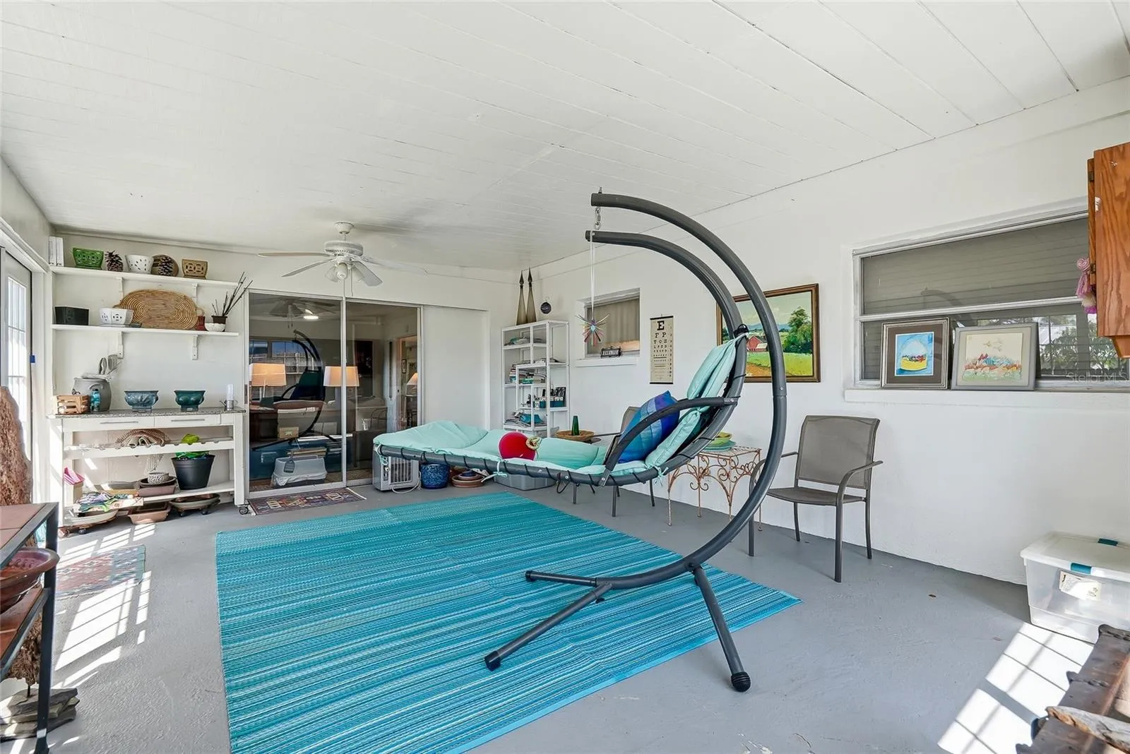 Florida room as photographed with personal property.