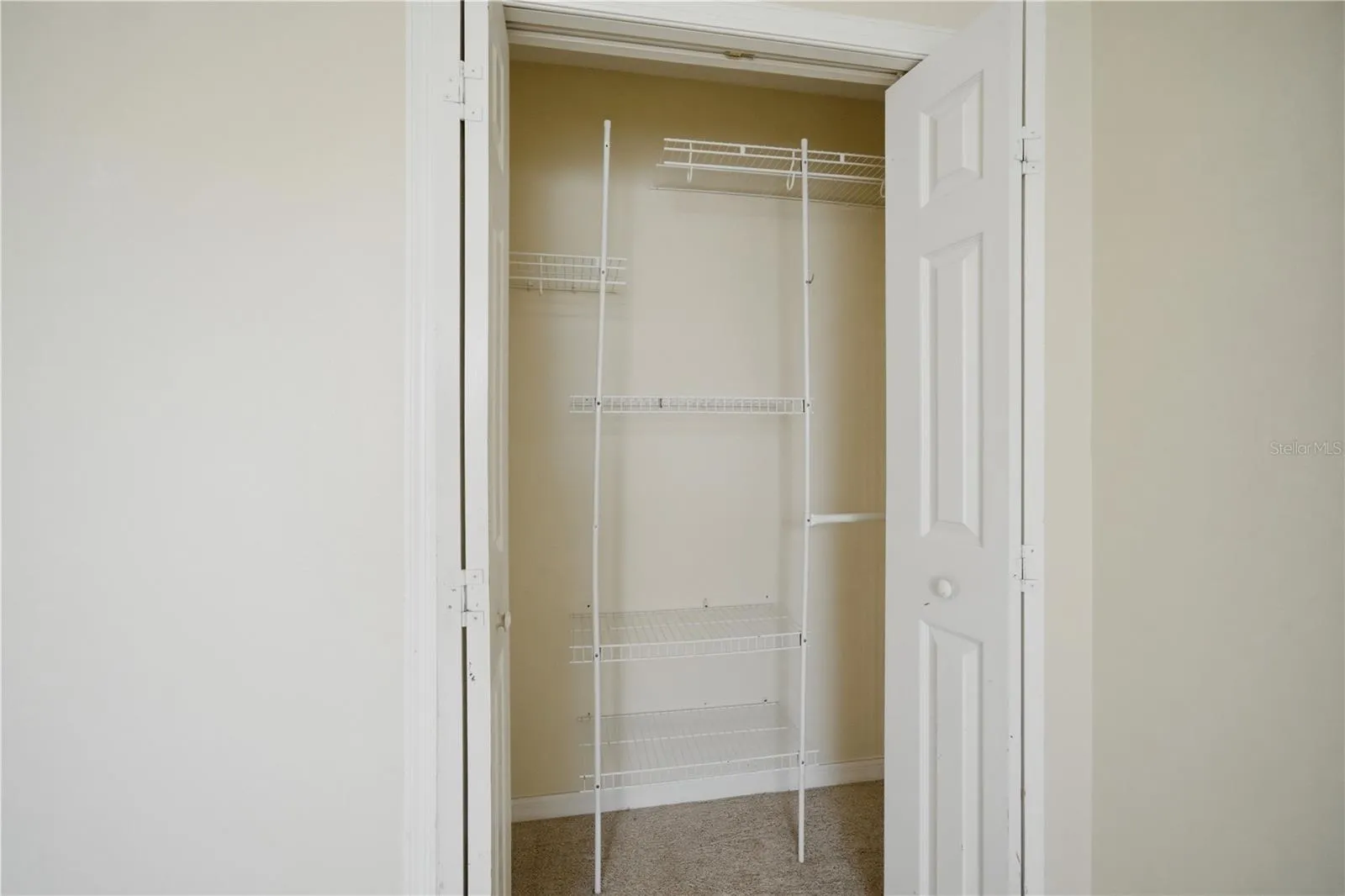 Bedroom 4 Closet