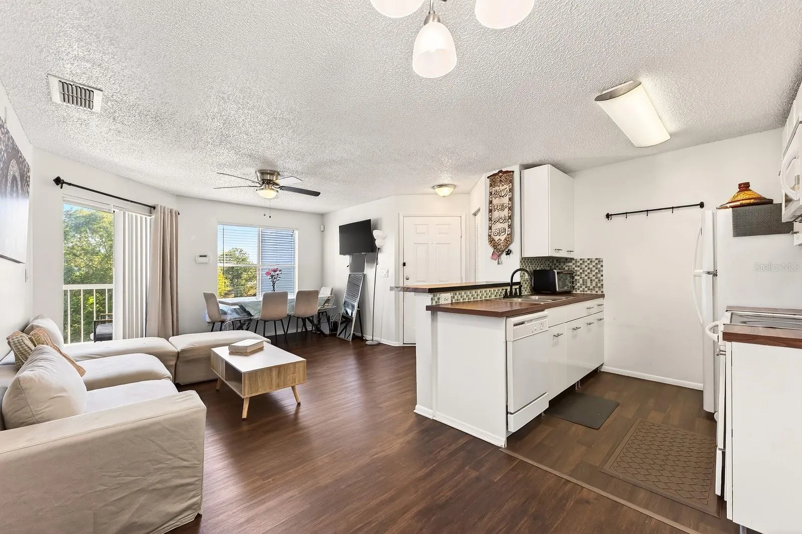 Light, bright, open concept!