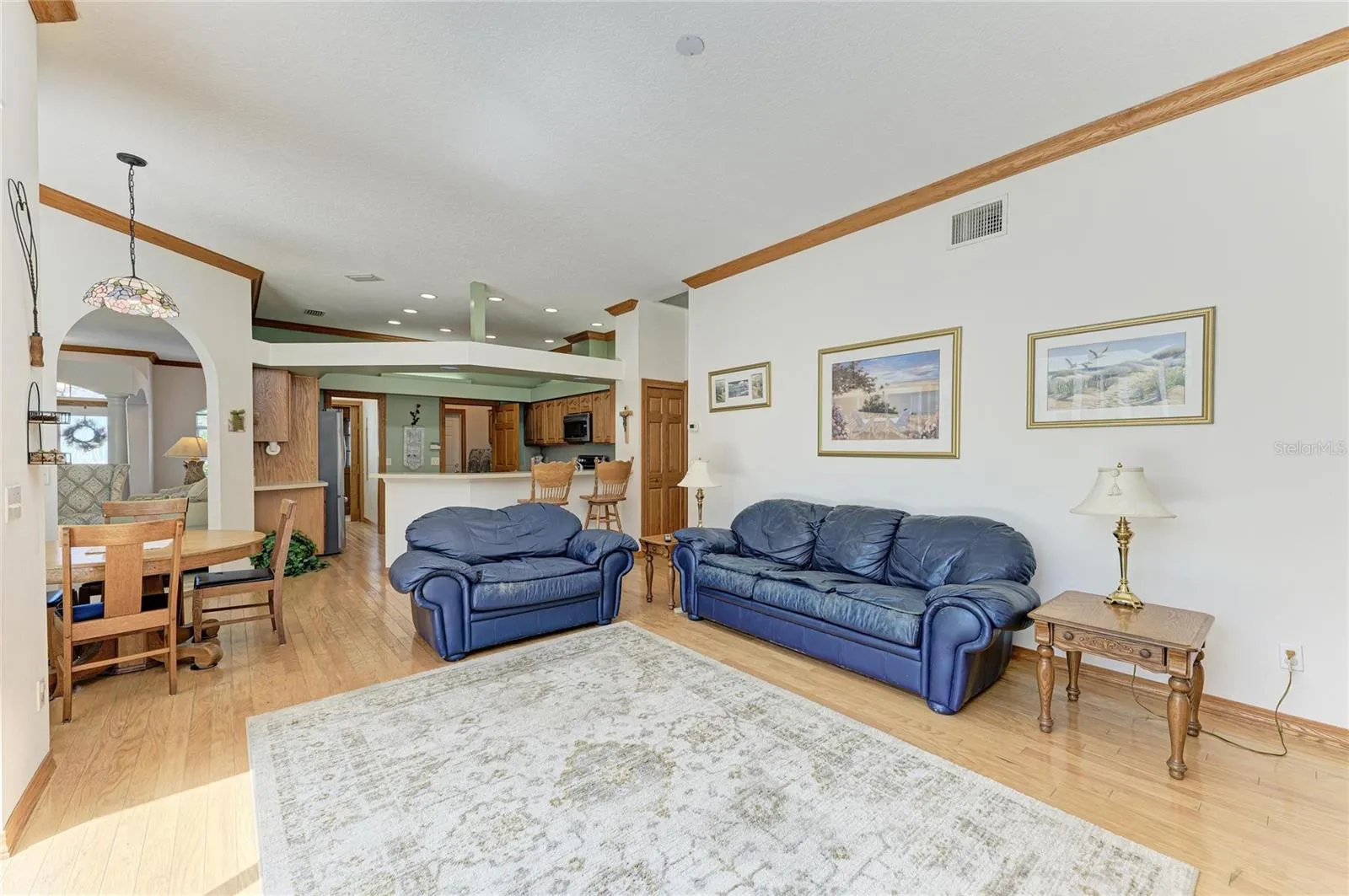 Family room with oak crown molding