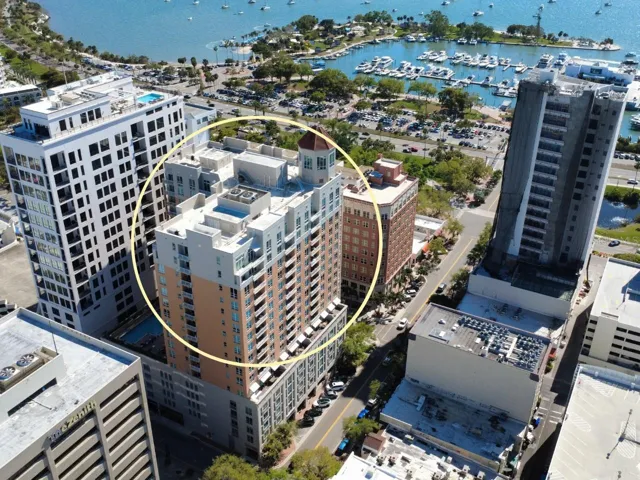 Never-rented one bedroom with 24/7 concierge