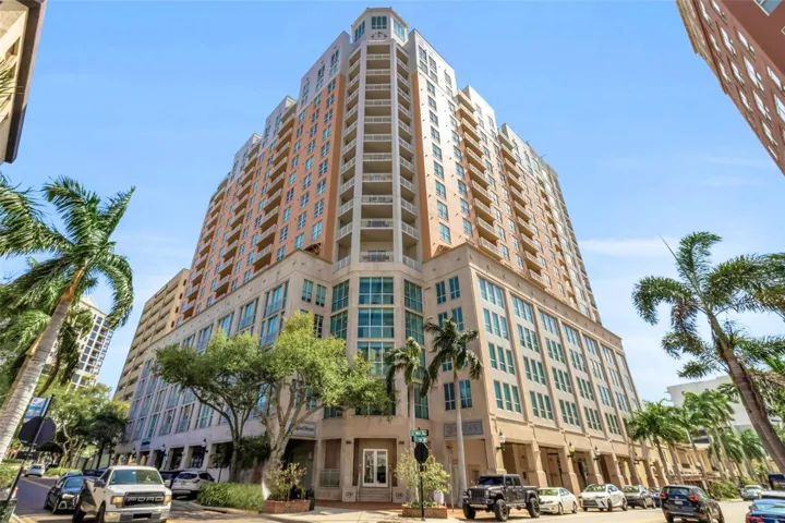 Step out of the lobby directly onto Main Street's dining and shopping corridor