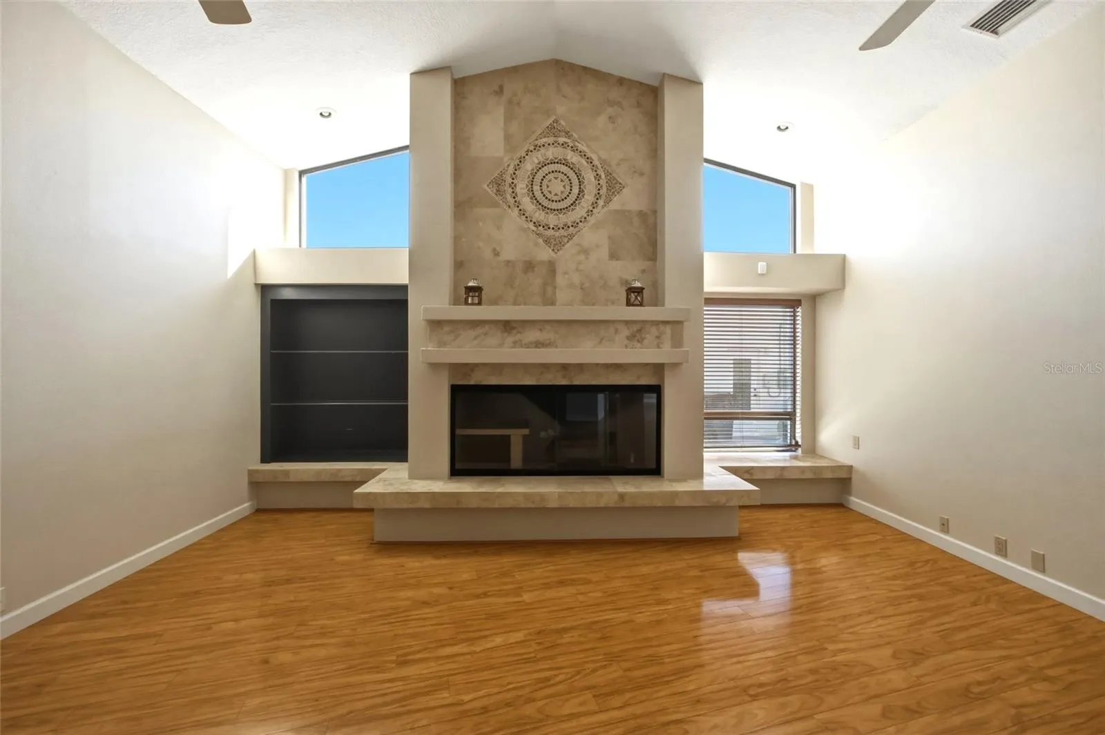 LIVING ROOM FIREPLACE
