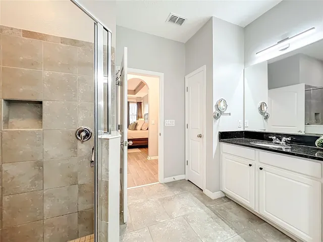 Walk in shower