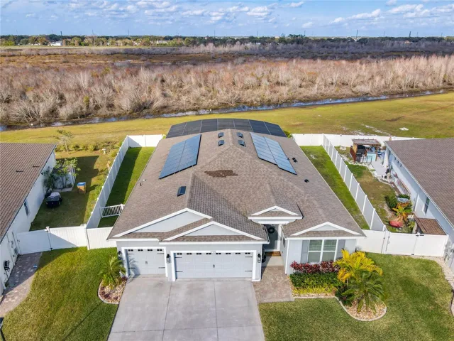 Gorgeous view of the home.