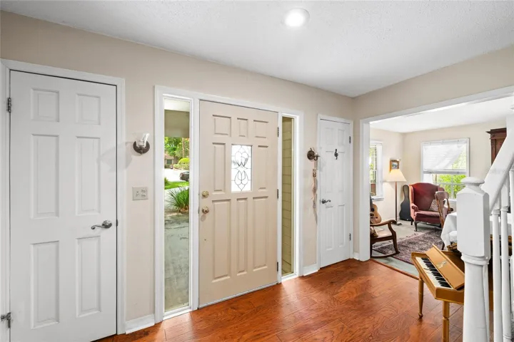 Additional foyer view