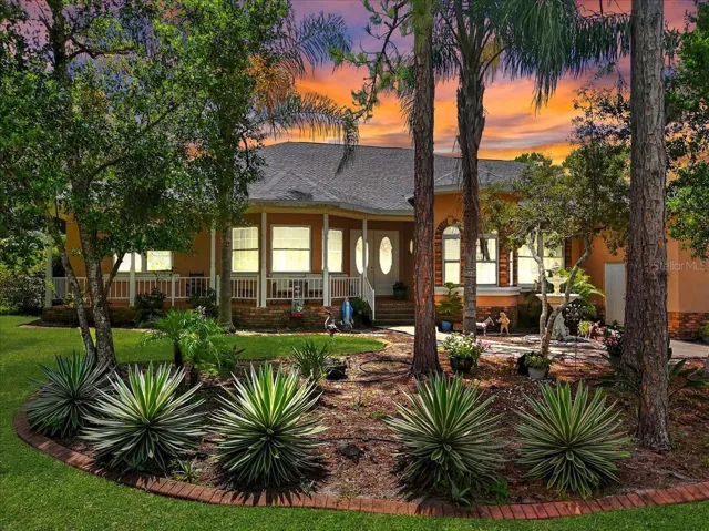 Twilight Front View