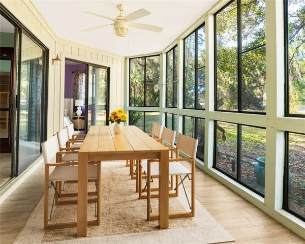Enclosed lanai/Virtually staged