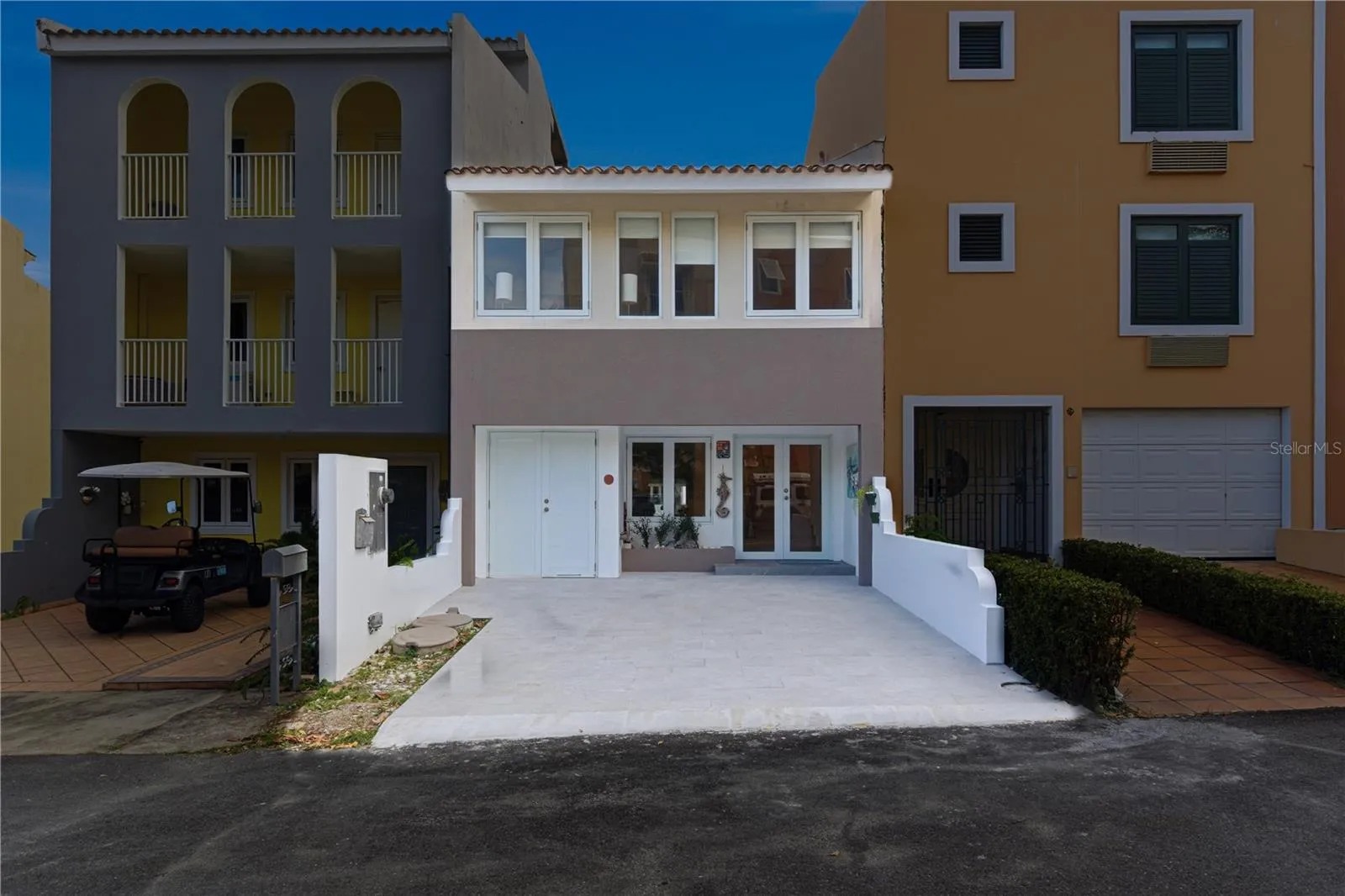 Unit 25 Front View