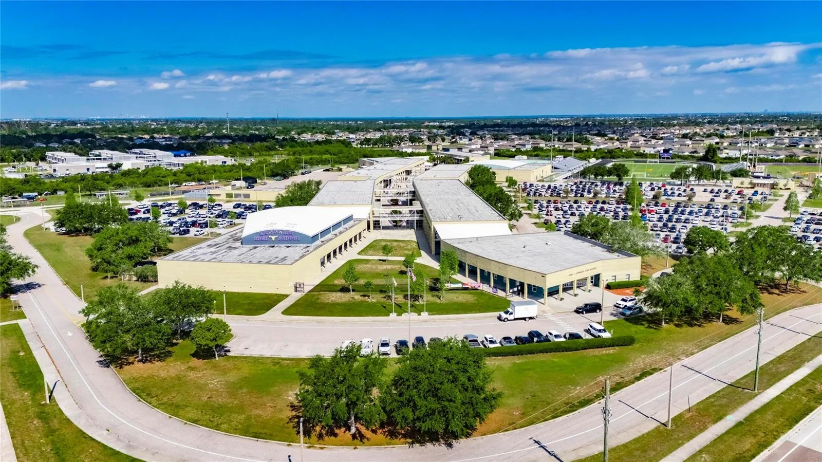 Lennard HighSchool