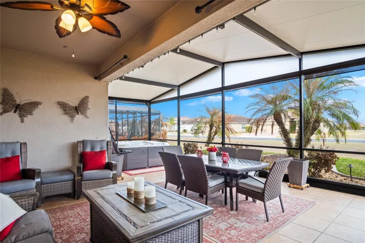 Layout of screened covered lanai