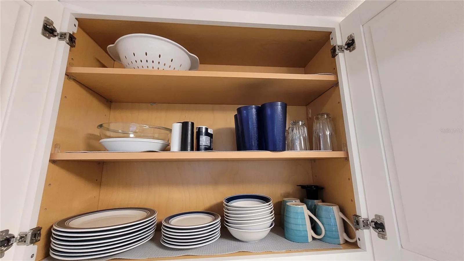 Dishware