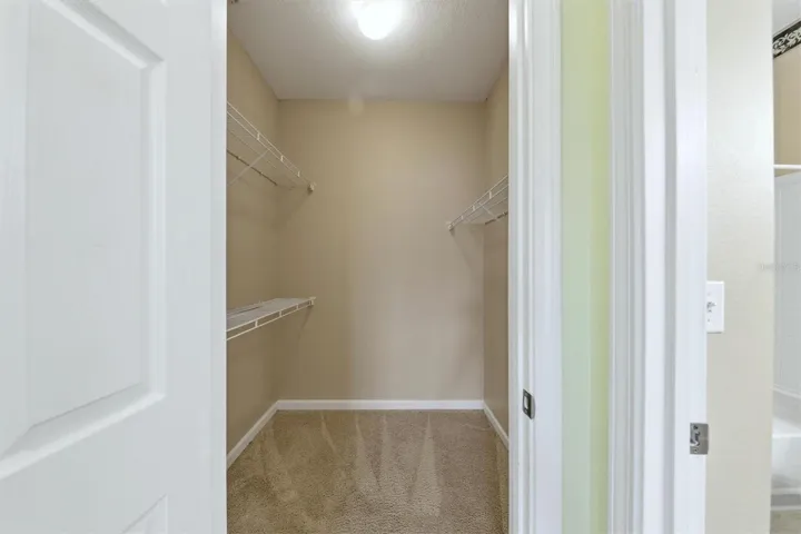 Walk-in closet