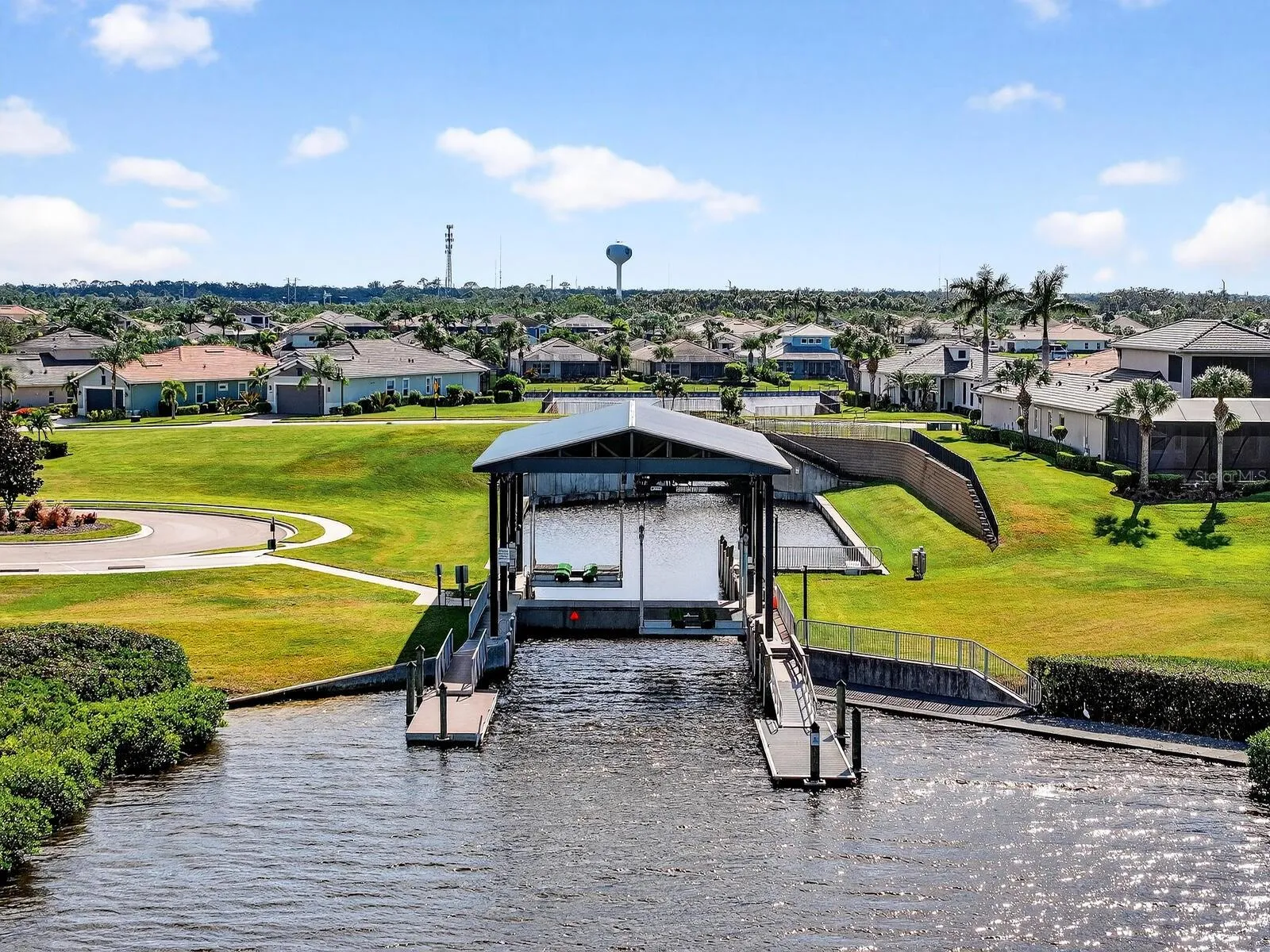 oat Lift to get to Manatee River