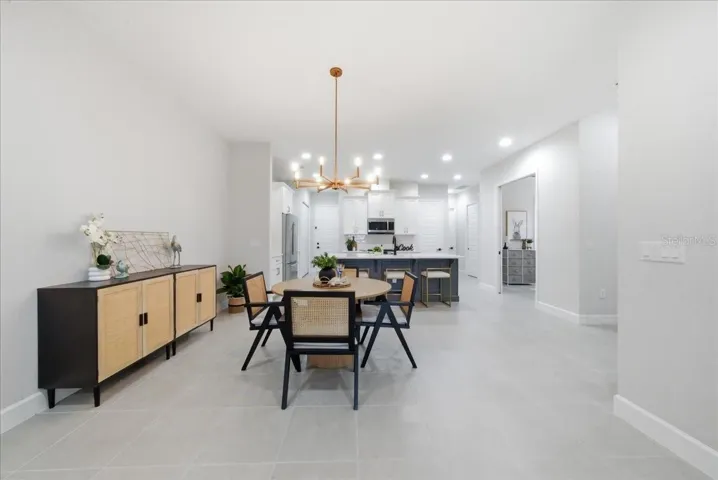 Dining/Kitchen