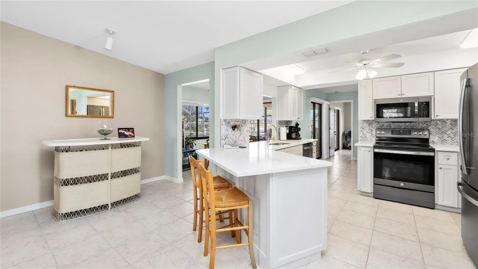 Kitchen area
