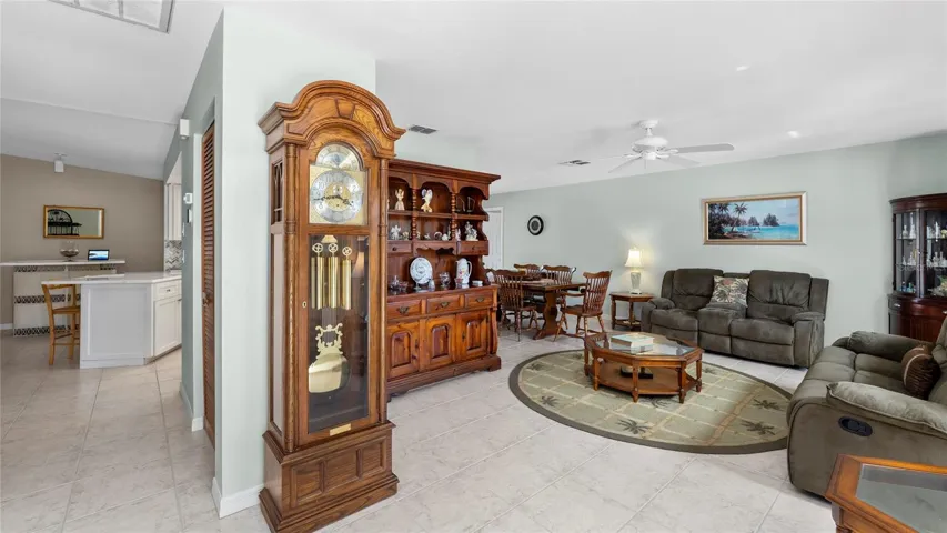 Living room /kitchen view