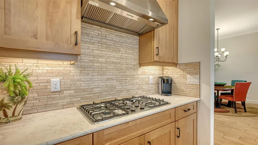 Gas cooktop