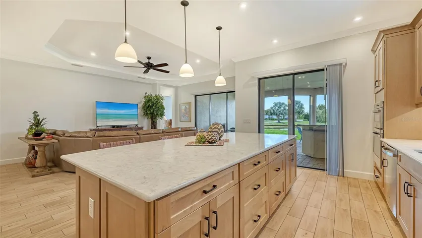 Center island with storage on both sides