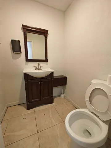 1170