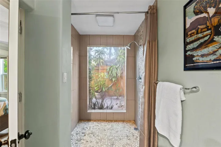 Unit 1 Primary Bathroom