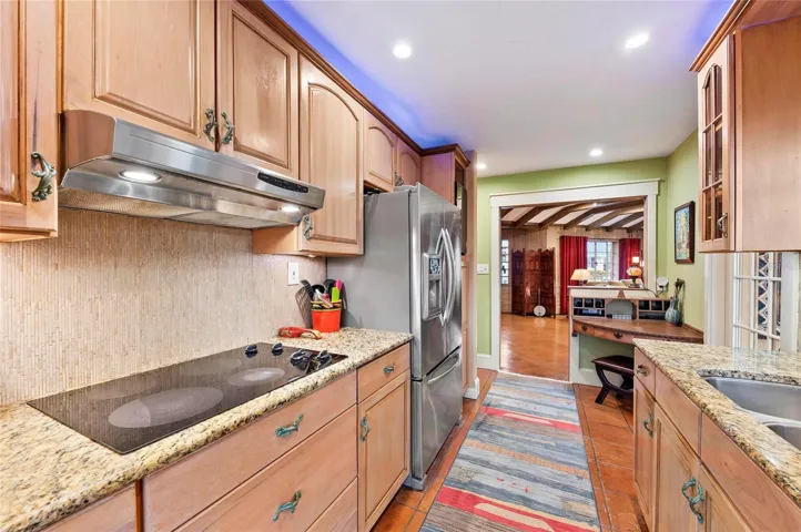 Unit 1 Kitchen