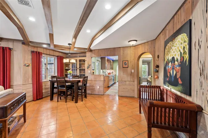 Unit 1 Entry and Dining Room