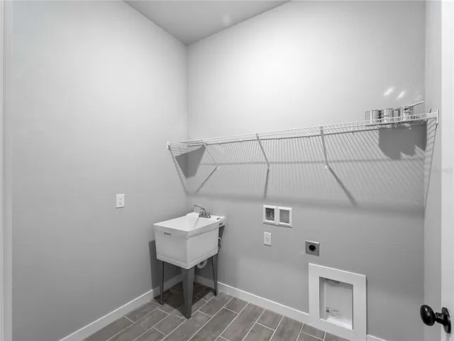 Interior Laundry