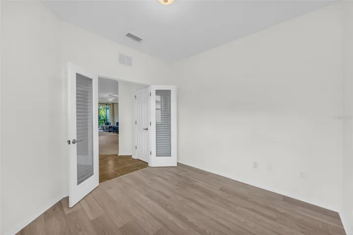 Flex room, den or office