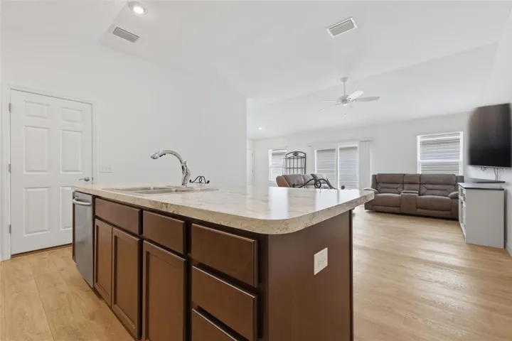 Kitchen island