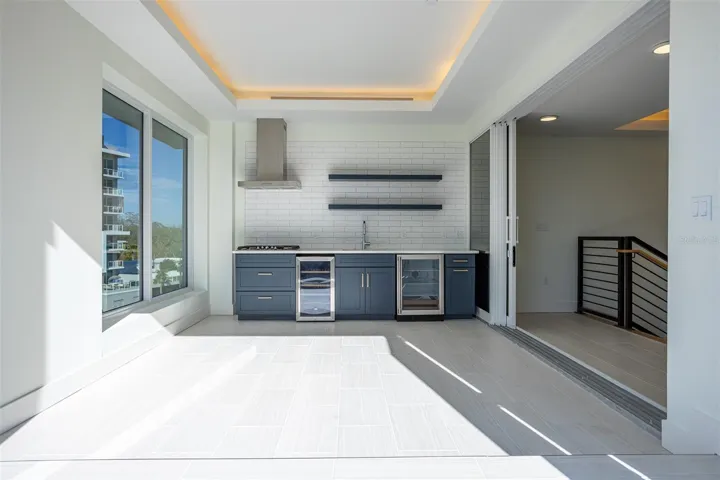 Rooftop kitchenette