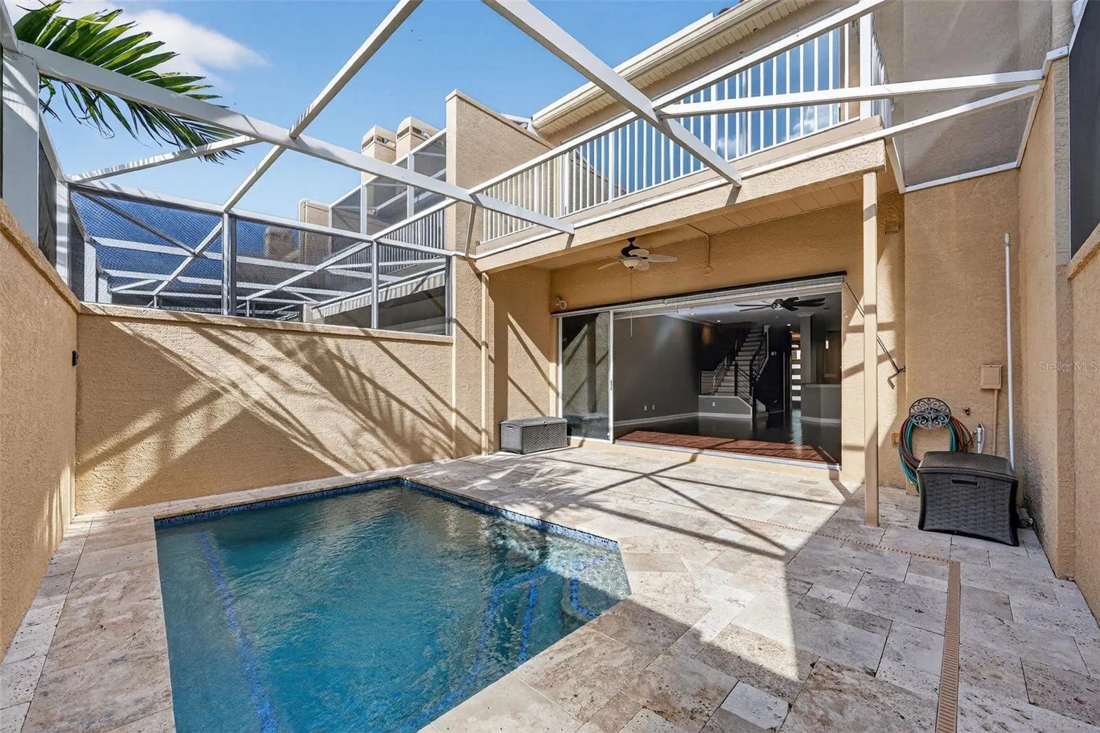 Screened pool