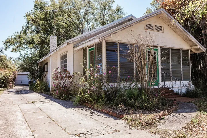 Exterior Front View