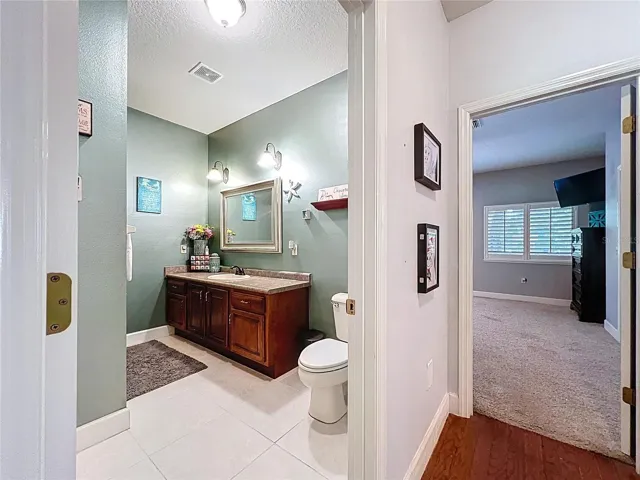 GUEST BATHROOM