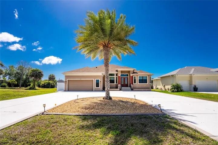 Impressive 6 bedroom/ 4 1/2 bath home with over 3200 sq. ft. of living area!
