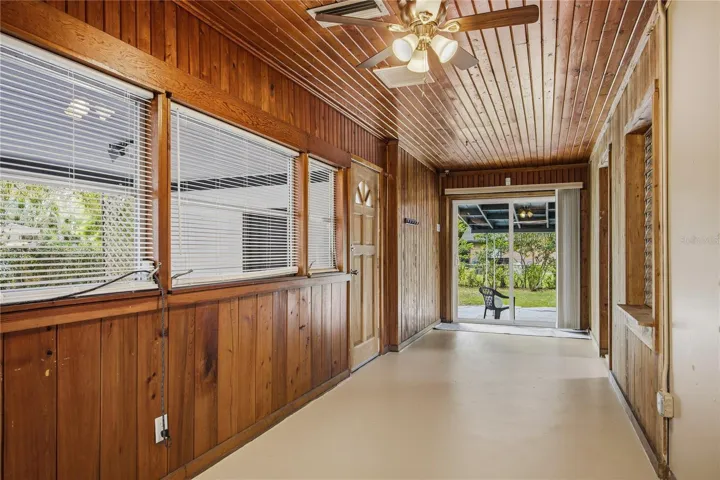 HUGE BONUS ROOM