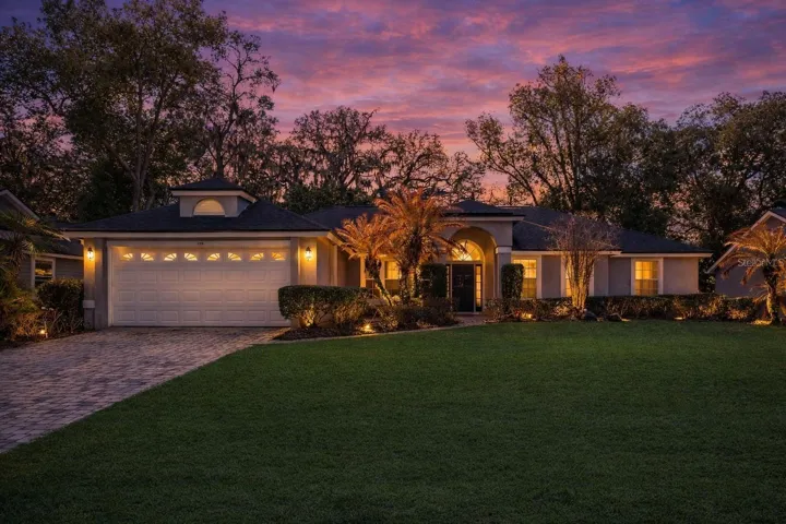 108 Oak View Twilight