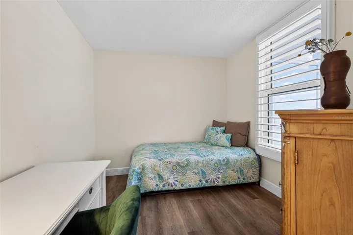 Flex space or optional 3rd bedroom