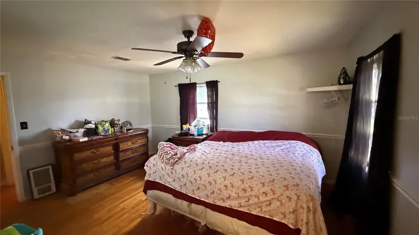 1170
