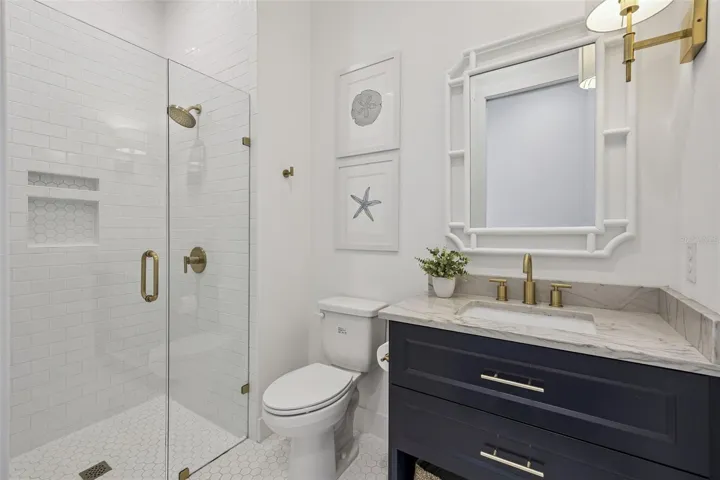 Downstairs Full Bath